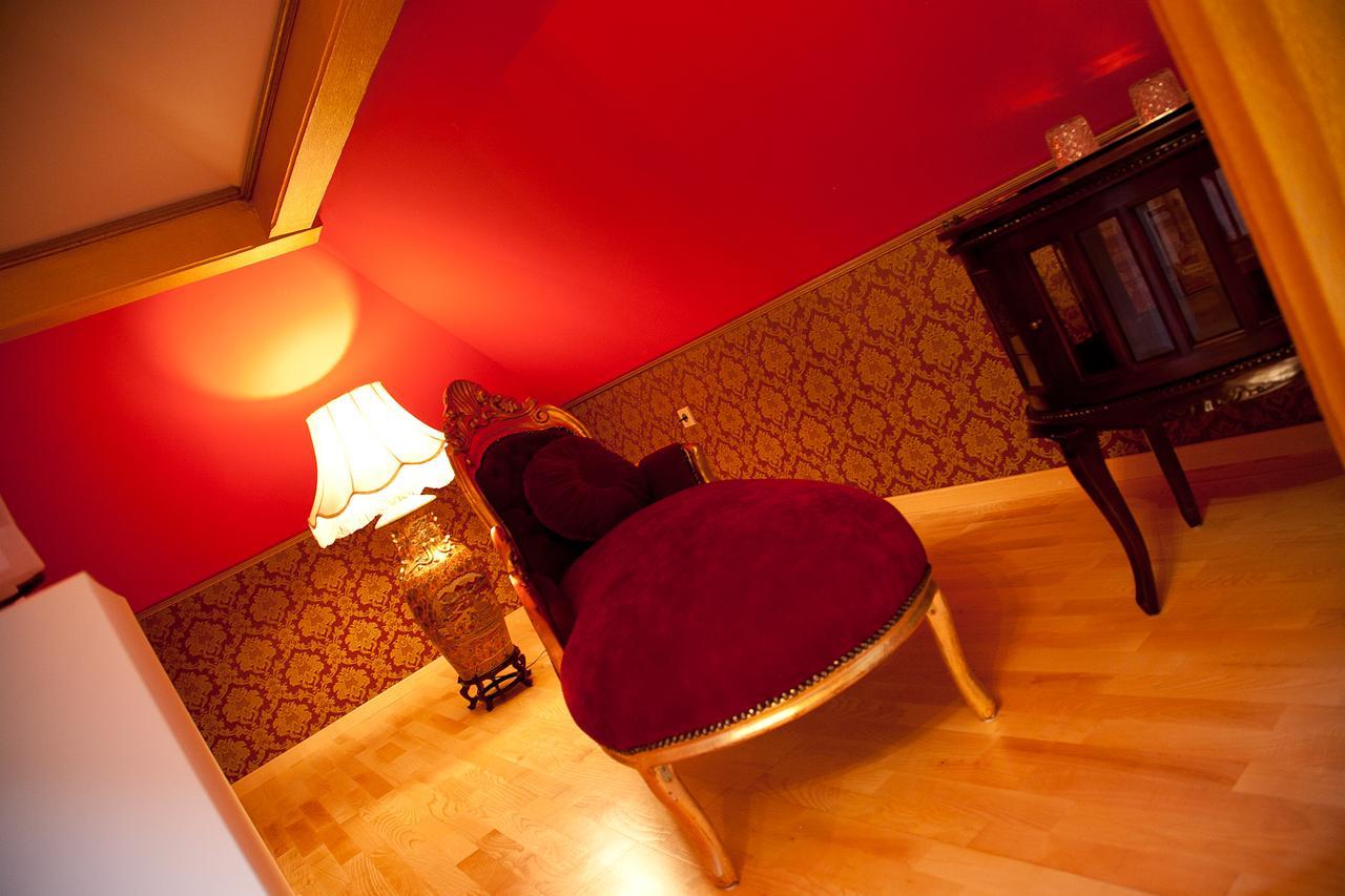Zamek Pod Brzozami, Wynajem Pokoi Apartment Krynica Zdroj Luaran gambar