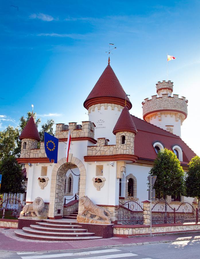 Zamek Pod Brzozami, Wynajem Pokoi Apartment Krynica Zdroj Luaran gambar
